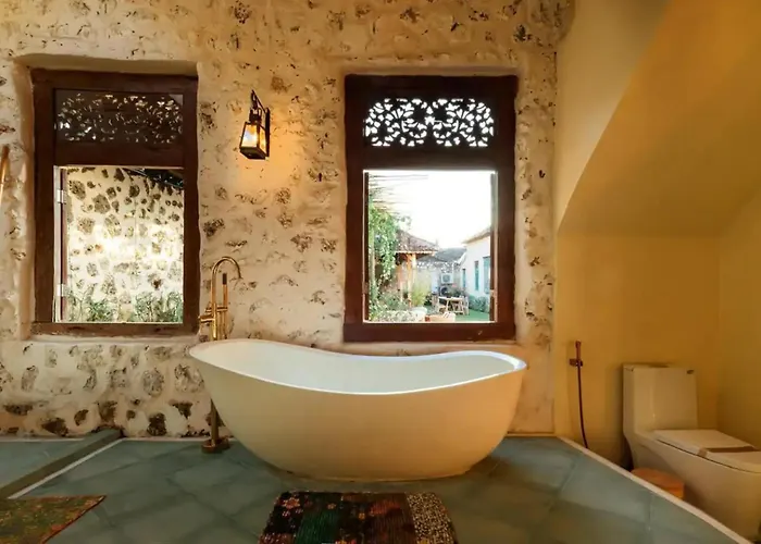 Luxurious Seaview 2bedrooms Pineapple Villa, * Uluwatu (Bali)