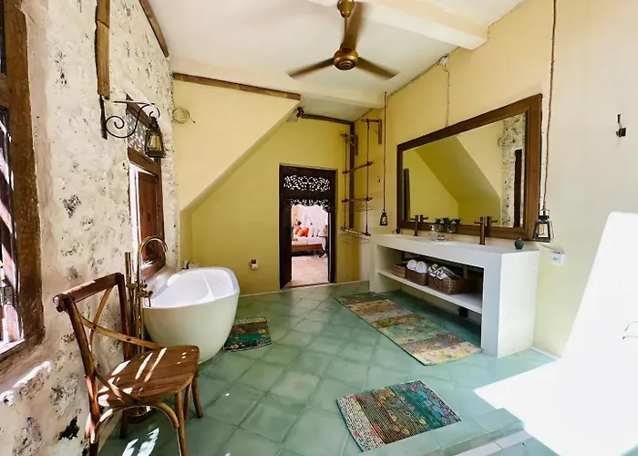 Luxurious Seaview 2bedrooms Pineapple Villa, Villa