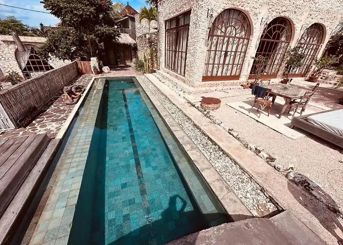 Luxurious Seaview 2bedrooms Pineapple Villa, * Uluwatu (Bali)